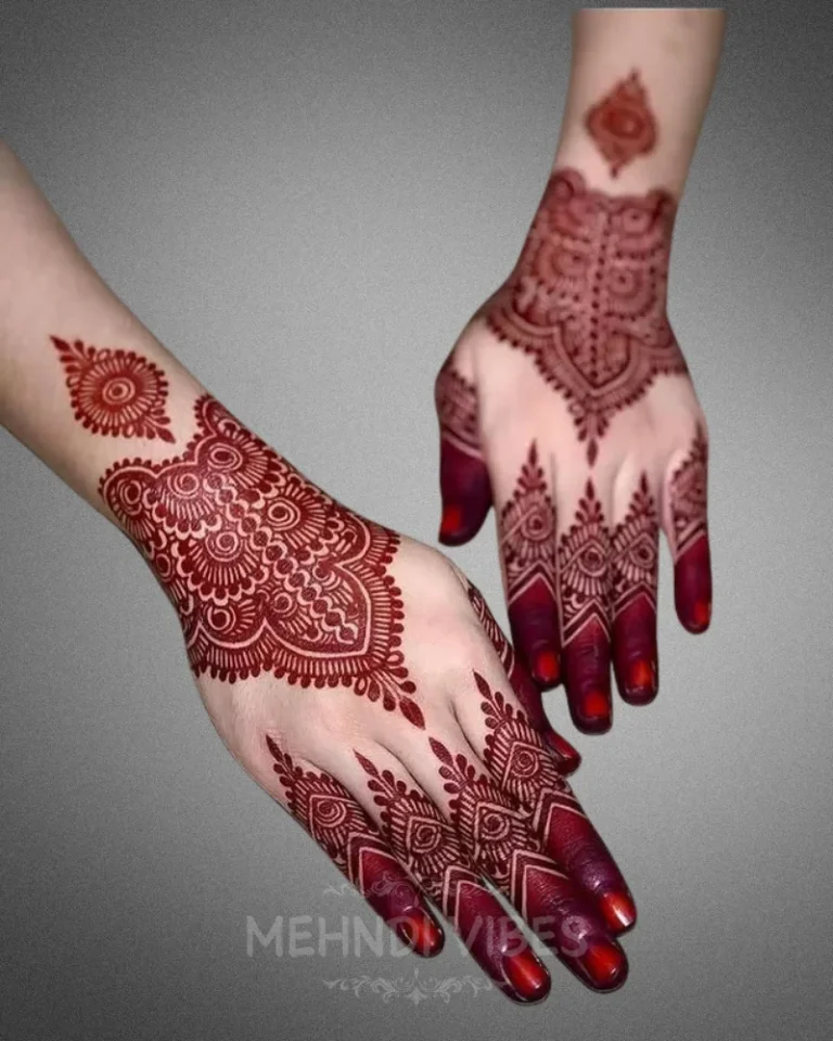 Eshita Beautiful Mehndi Design