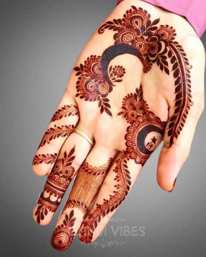 Tisha Cute Mehndi Design